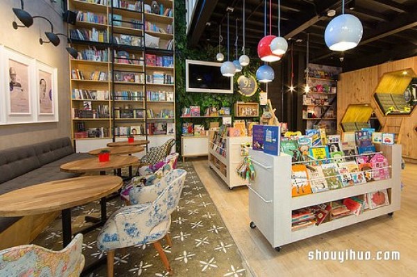 A quiet and dynamic book-purchasing space in a fantasy-flavored complex bookstore