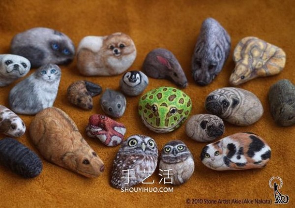 DIY ordinary stones into cute palm-sized animals