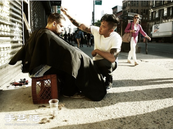 Mark Bustos, a benevolent barber who walks the streets of New York