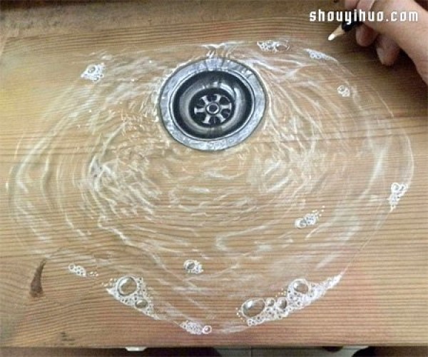 Ultra-realistic 3D wood board paintings hand-drawn with ordinary pencils that are hard to distinguish from fake!!