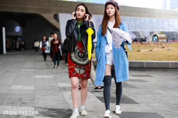 Fashion with bold and colorful contrasting colors 2015 Seoul Fashion Week street photography