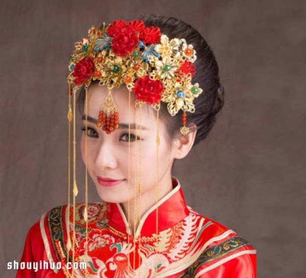 The gorgeous Chinese-style retro wedding bridal headwear is so beautiful! 