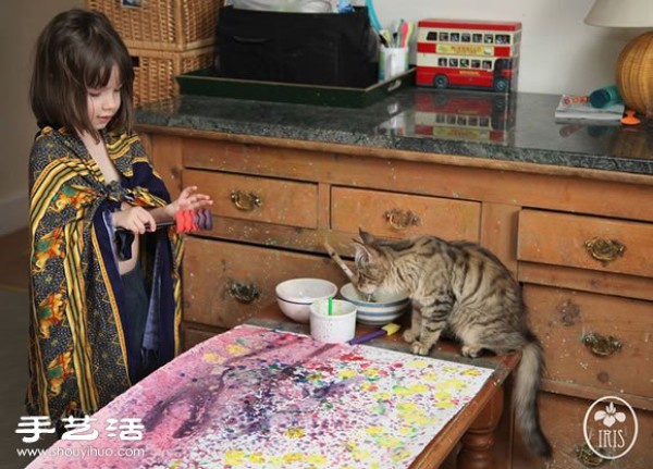 Five-year-old autistic girl genius painter Iris Grace