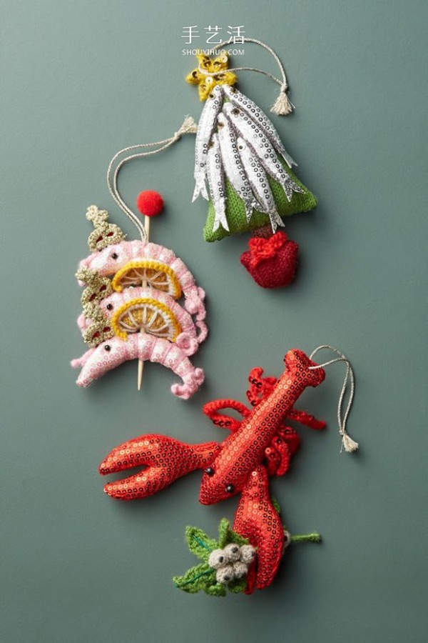 She crochets seafood with wool and sells it much more than real! 