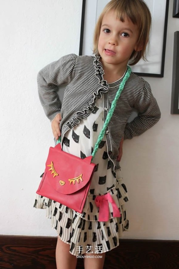 DIY childrens leather shoulder bag illustration, small animal leather bagHow to make a package