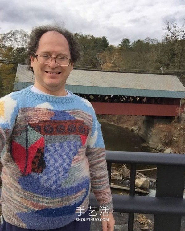 A man knits a sweater by hand, then travels to a specific area to wear it! 