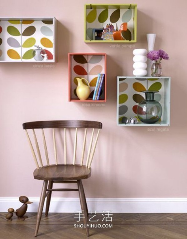 How to repurpose red wine wooden boxes to make wall shelves