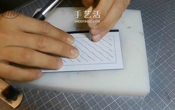 How to make a homemade leather woven card holder, fashionable mens style! 