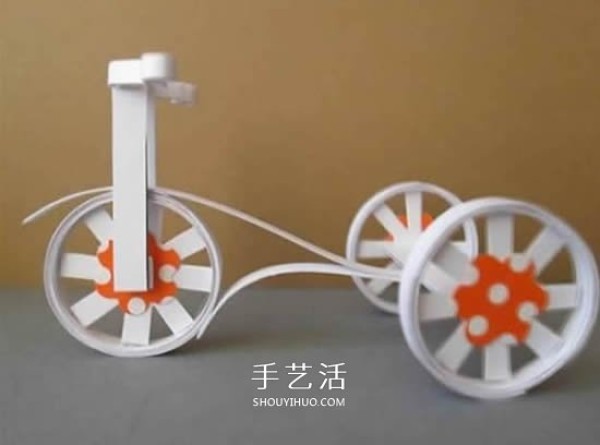 How to make a tricycle model from cardboard