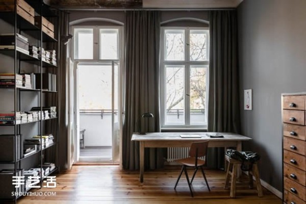 The Romantic Renovation of an Old Apartment in Berlin in the 19th Century by the Germans