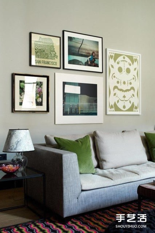 Tips for hanging art on the wall: including height and position