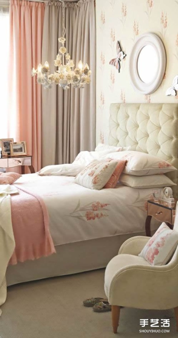 Comfortable and dreamy pastel style bedroom design