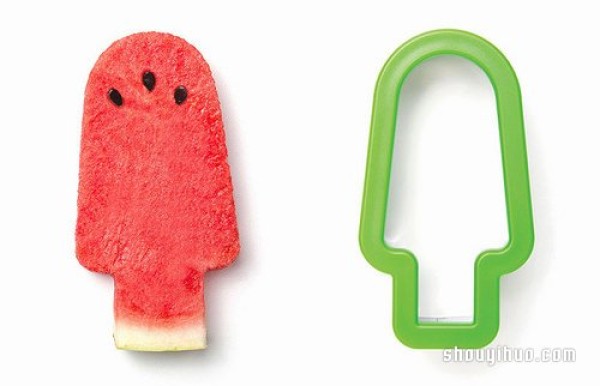 Pepo slicing mold can easily cut watermelon into cute ice cream