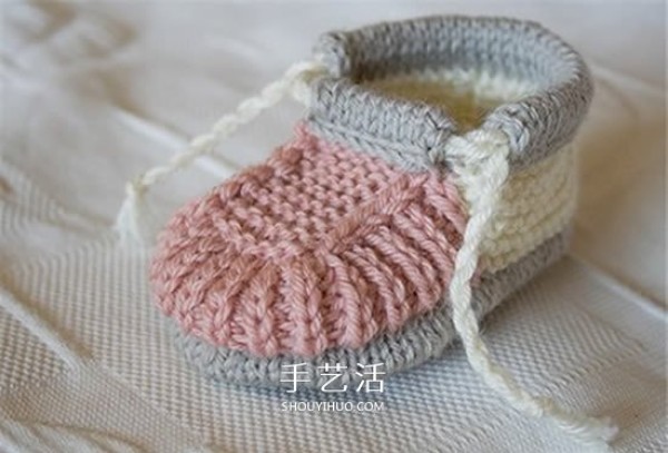 Elegant knitting illustrations of baby shoes warmly protect the babys feet