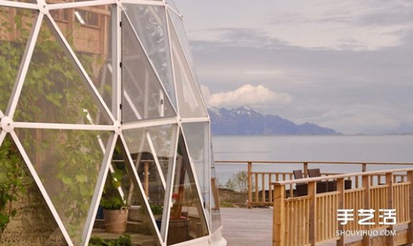 My family lives in the Arctic Circle! Welcome to the self-sufficient greenhouse cabin