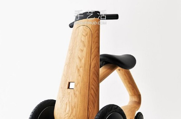 This is not a childrens walker! Solid wood three-wheeled electric vehicle ILY-Ai