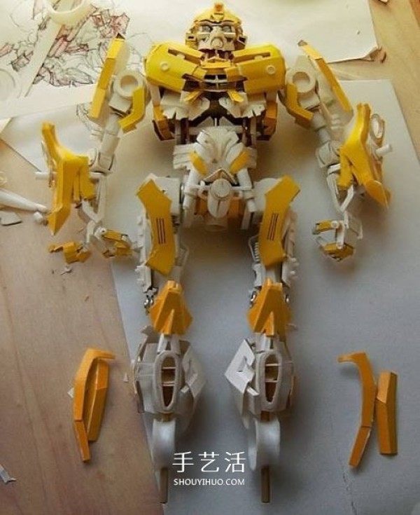 Transformers Bumblebee model waste paper box to make Bumblebee works