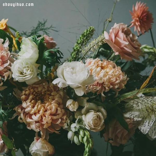 Neoclassical rustic retro floral shop layout design in a British town