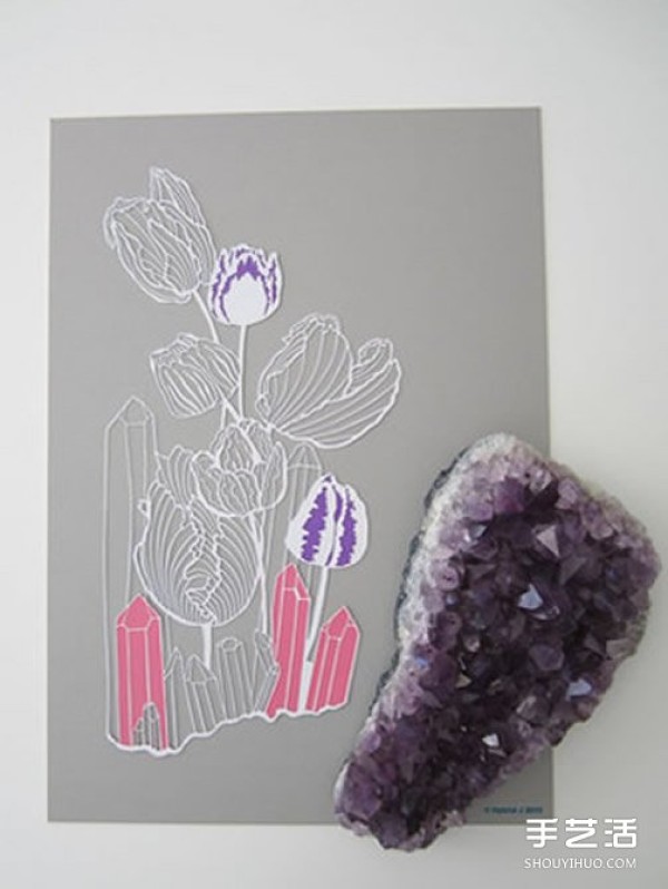 Flowers+Crystal=? The healing paper-cut art is so beautiful! 