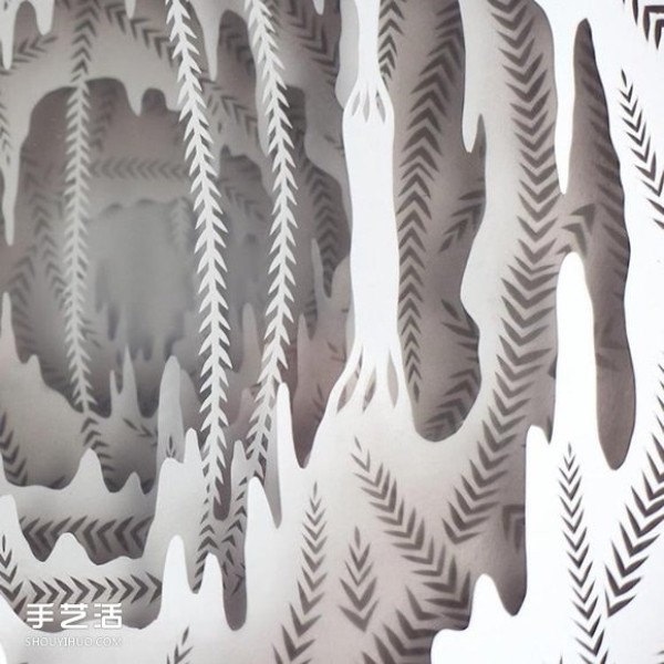 The three-dimensional paper sculptures like a dream give people a sense of infinite distance