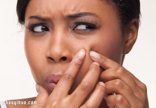 8 Bad Habits That Chronically Damage Your Skin You Must Get Rid of! 