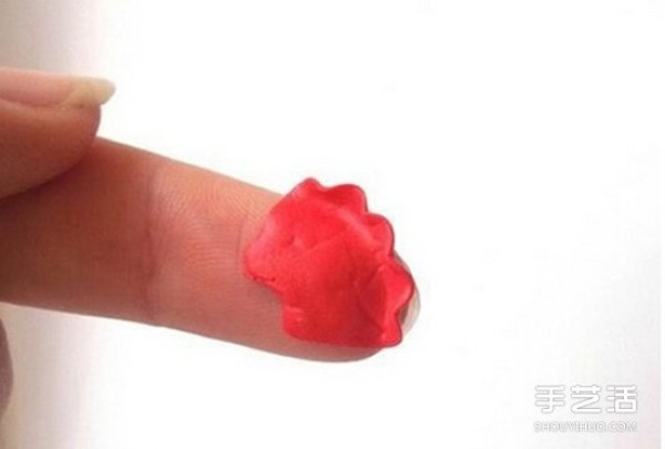 DIY tutorial on how to make a flower ring out of soft clay, how to make a flower ring out of soft clay