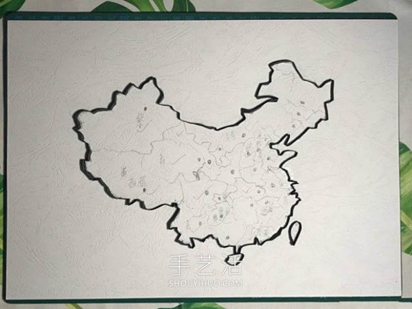 YanTutorial on how to make handmade Chinese map decorations from paper