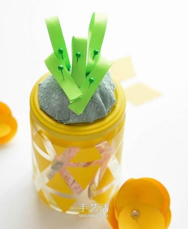 Tutorial on how to make glass storage jars with pins