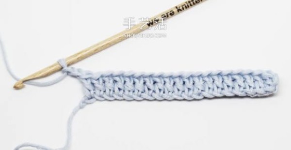 The illustrations of basic crochet rib stitches can be used in hats and handbags