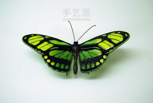 Realistic butterfly glass sculpture! Based on the endangered butterfly