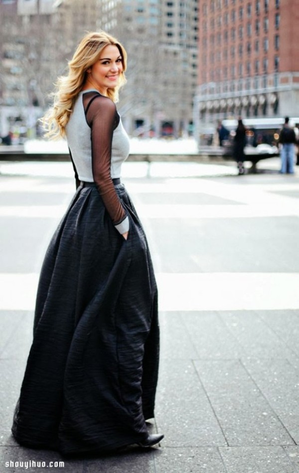 Maxi Skirt exudes charming charm in floor-length long skirts