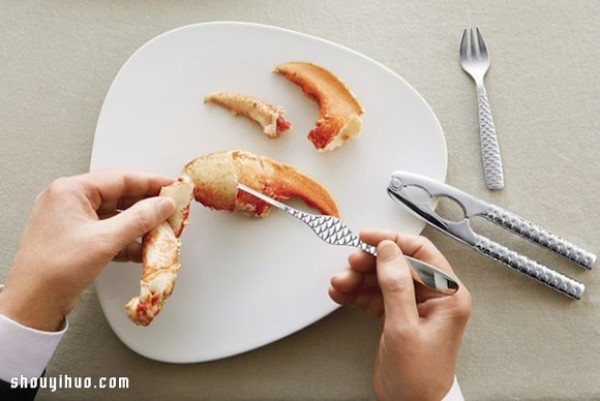 Colombina Fish tableware is designed to meet seafood dishes