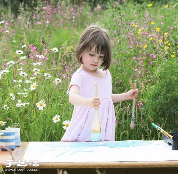 Five-year-old autistic girl genius painter Iris Grace