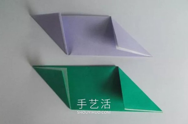 Illustrated tutorial on the folding method of childrens hand-made origami hand-sign toys