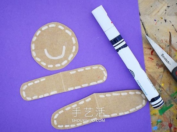 Tutorial on how to make gingerbread men from paper rolls