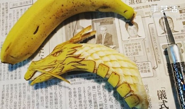 Food sculptor Gaku carves ordinary fruits and vegetables into works of art