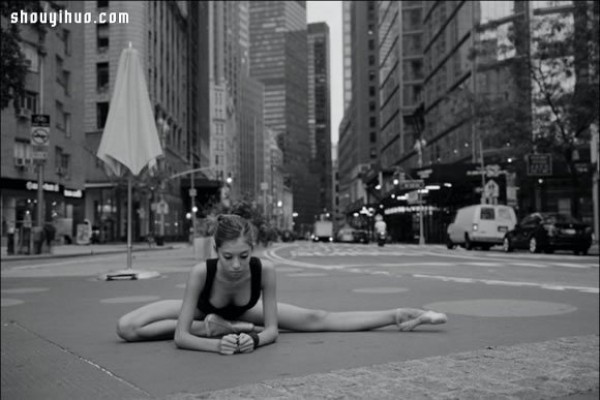 Pointe art under the camera, graceful ballet postures off the stage