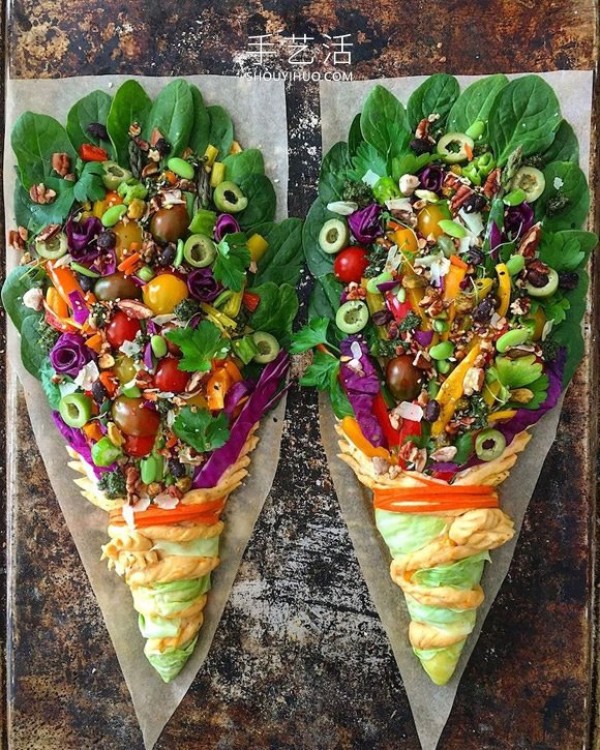 An edible "bread bouquet" made from leftovers and bread