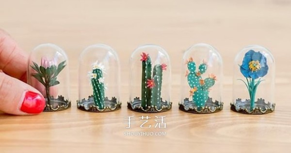 A plant that can definitely be kept alive! Paper-carved glass potted plants in the mini world