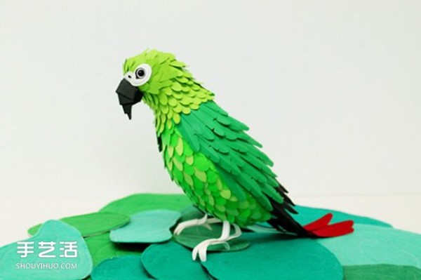 Realistic pictures of handmade paper birds put you in a world of singing birds and fragrant flowers