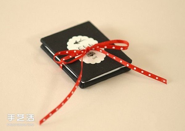 Exquisite handmade notebook works, perfect handicrafts made of hand-painted paper-cutting