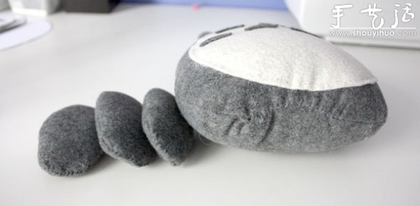 Tutorial on handmade DIY Totoro plush doll