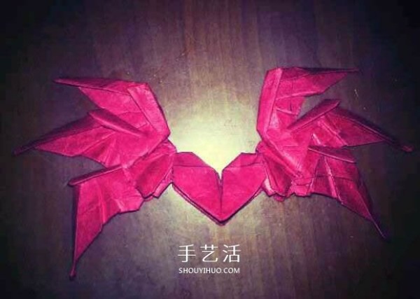 How to fold the six-winged seraphs heart origami with six-winged heart and illustration