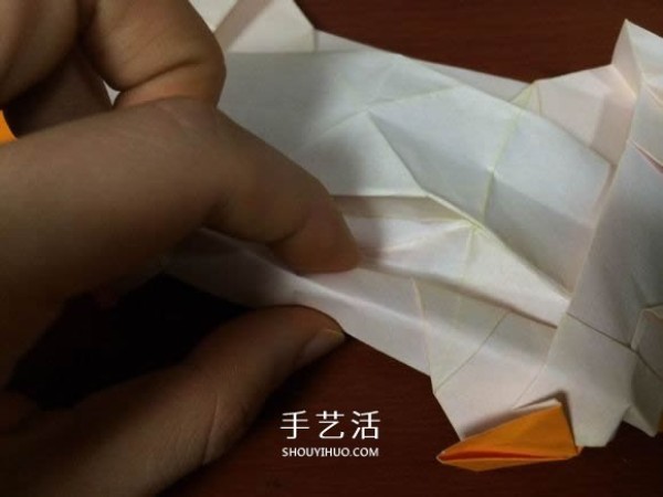 How to fold a complex three-dimensional sports car with detailed steps of origami sports car