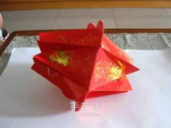 How to make red envelopes How to make New Year lanterns with red envelopes by hand