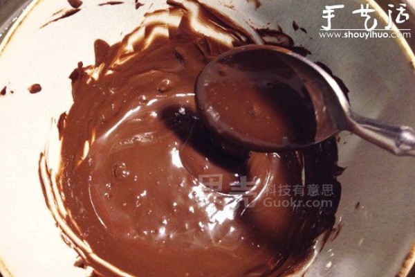 How to make homemade chocolate molds