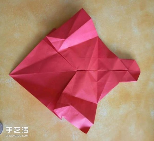 Super complex dog origami method illustrated with plastic surgery steps