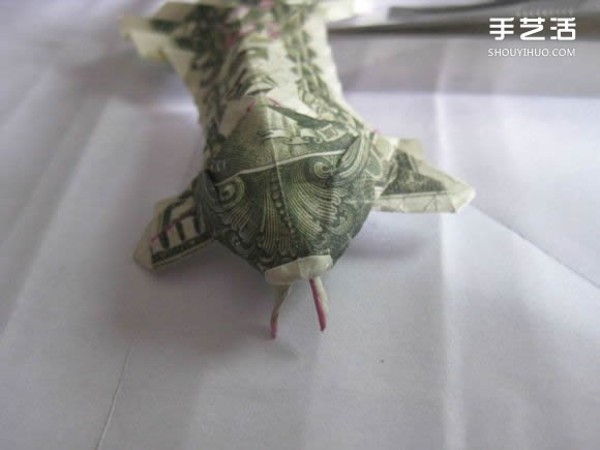 How to fold origami dollar carp and how to fold carp with dollars