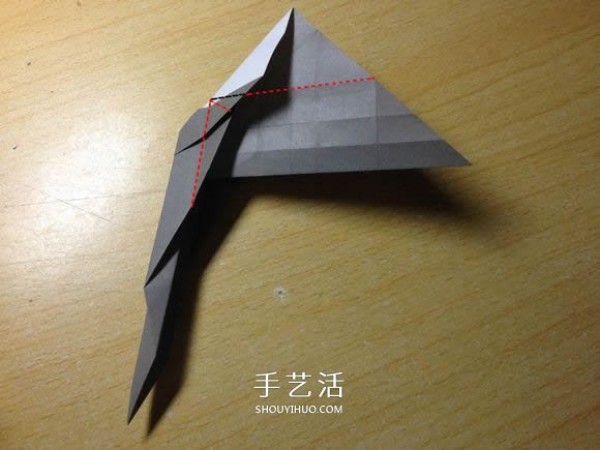 The origami method of an excavator illustrates the folding process of a manual excavator