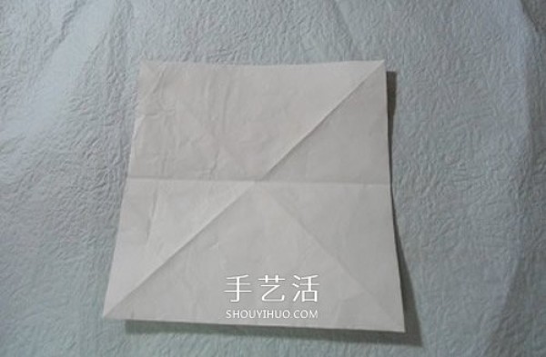 The basic origami method of HTQ butterfly, there are no steps for shaping it! 